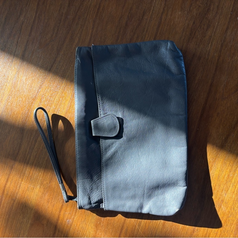 Elegant Grey Vintage Nordstrom Leather Wristlet Clutch 227